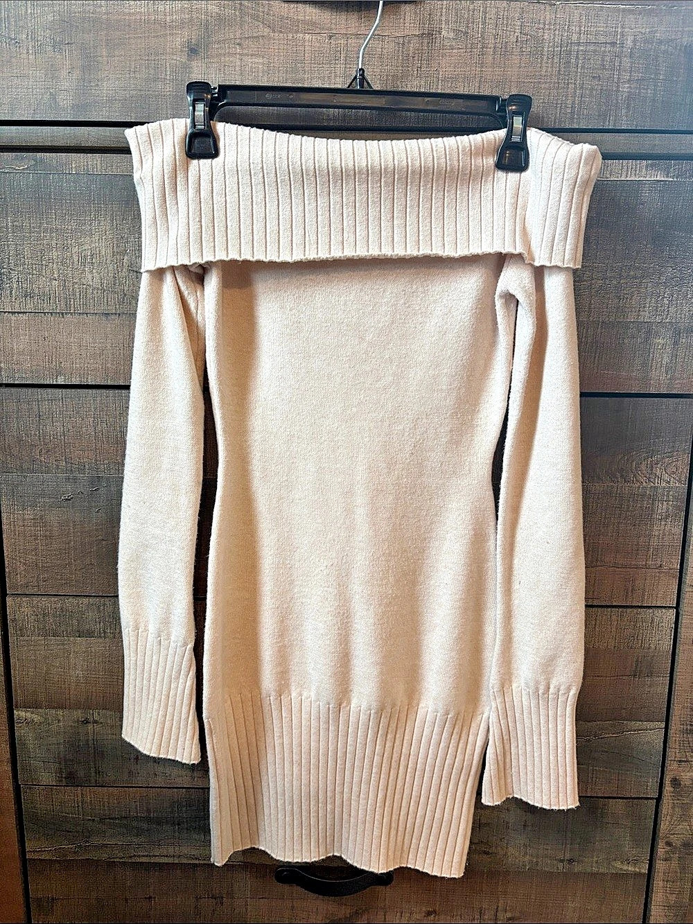 Cream Off-the-Shoulder Sweater Like New